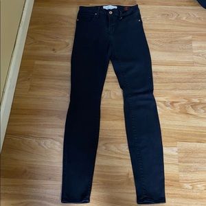 Marc by Marc Jacobs size 25 black denim